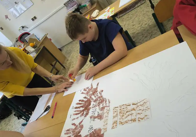 Celoškolní projekt "Týden našich emocí a přátelství"  2. den - kmen