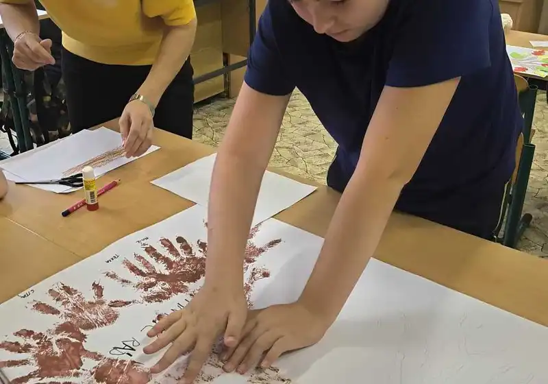 Celoškolní projekt "Týden našich emocí a přátelství"  2. den - kmen