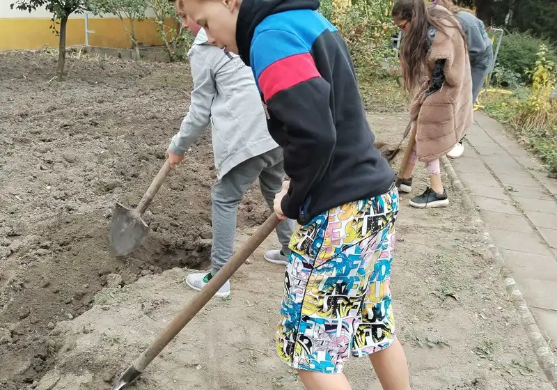 Rytí na zahrádce