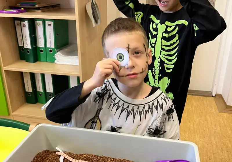 Kdo se bojí, nesmí do školky🎃